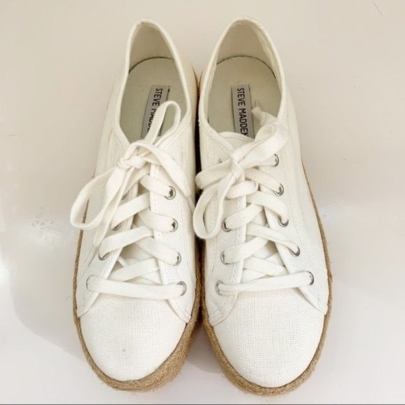 Steve Madden | White Hampton Platform Shoes 9B - Picture 6 of 11